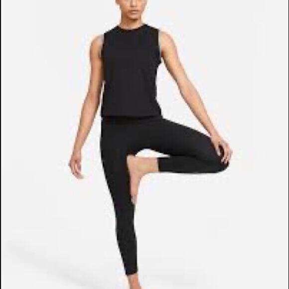 NEW Nike Tank Top Yoga Black Crochet Trim Dri-Fit Loose Fit Women's Size Large - Picture 6 of 10